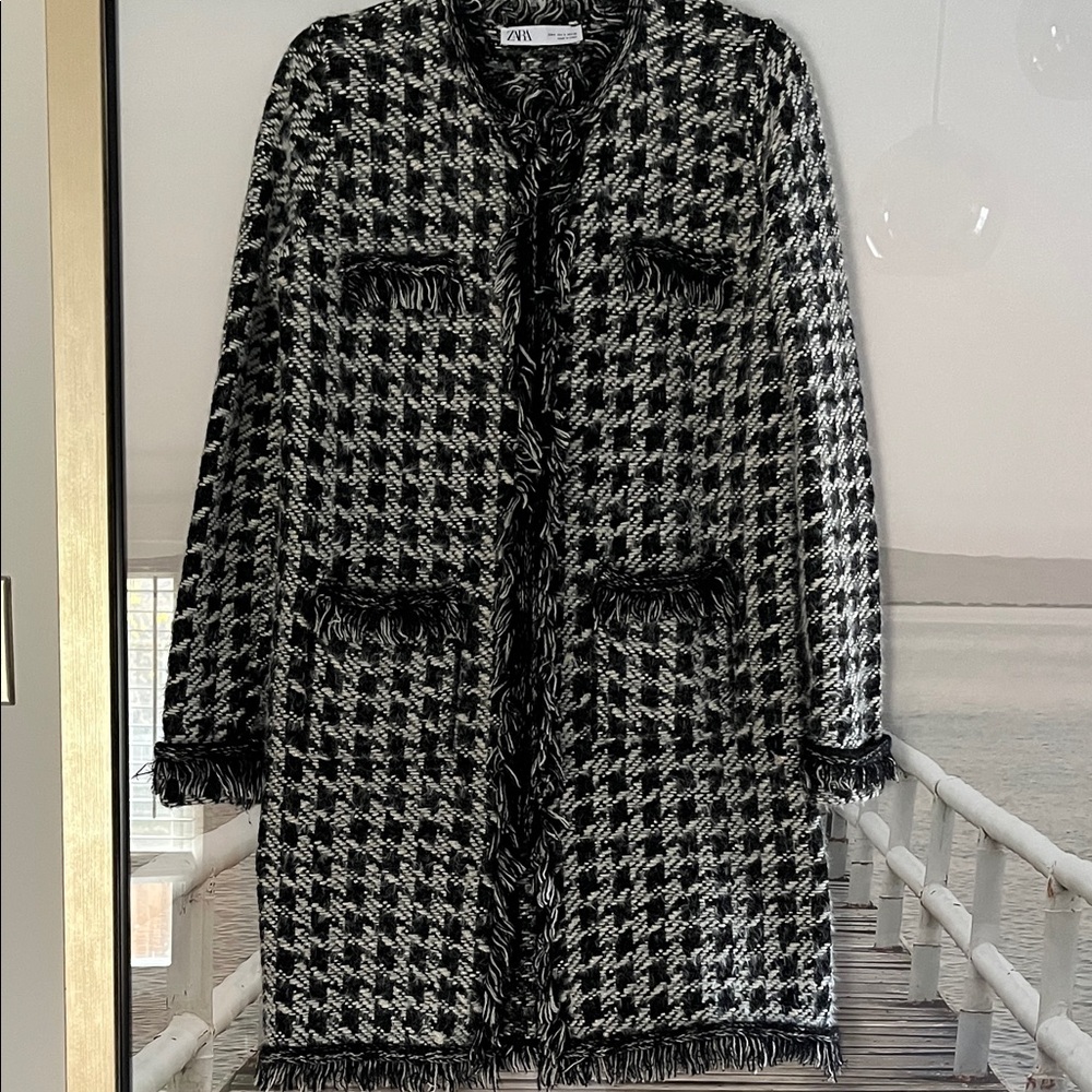 Zara Black and White Houndstooth Coat